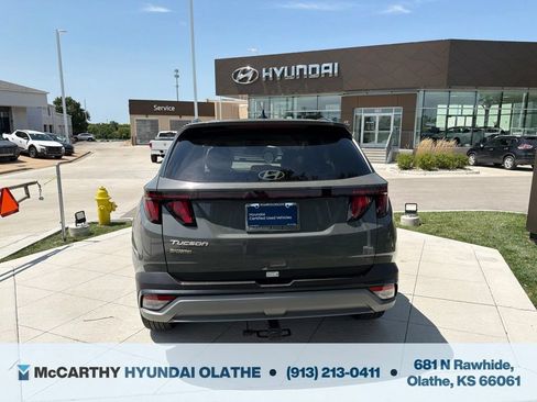 Used 2026 Hyundai Tucson SEL FWD image 17