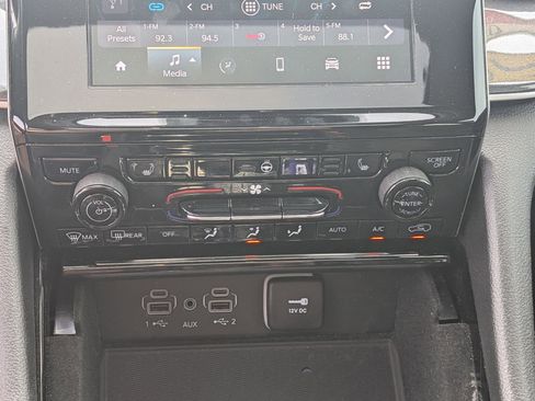 Certified 2021 Jeep Grand Cherokee L Laredo w/ Luxury Tech Group I image 22