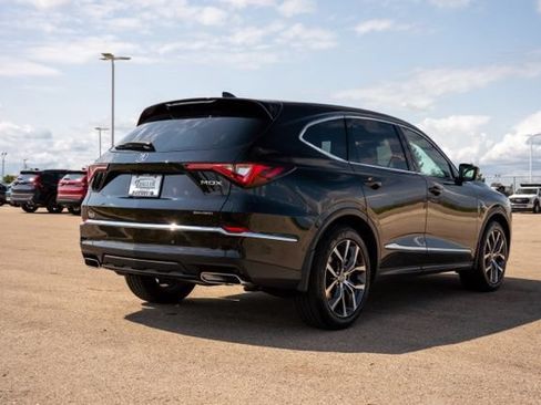 Used 2024 Acura MDX SH-AWD w/ Technology Package image 7