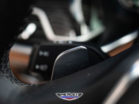 Used 2019 BMW 750i xDrive xDrive M SPORT LINE w/ Executive Package image 26