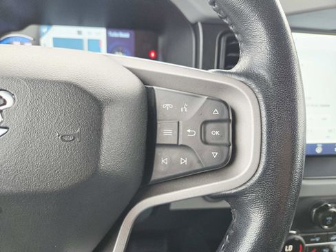 Used 2023 Ford Bronco Badlands w/ Sasquatch Package image 24