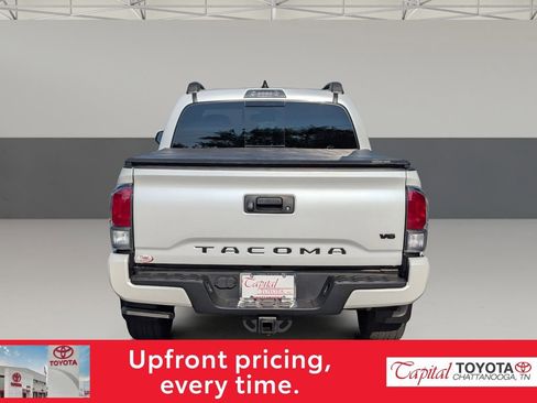 Used 2023 Toyota Tacoma TRD Sport AWD/4WD image 6