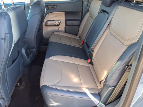 New 2026 Ford Maverick Lariat image 7