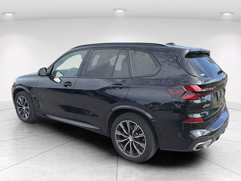Certified 2025 BMW X5 xDrive40i AWD/4WD image 6