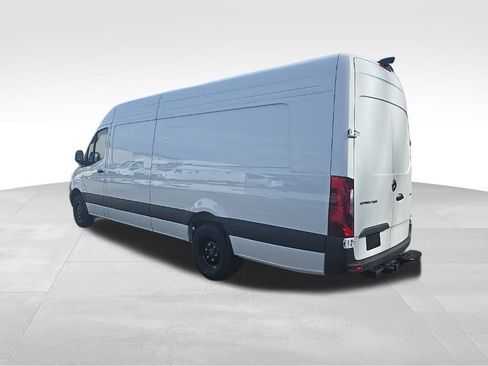 New 2025 Mercedes-Benz Sprinter 3500 image 3