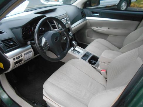 Used 2012 Subaru Outback 2.5i w/ Alloy Wheel Pkg AWD/4WD image 10