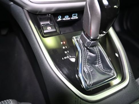 Certified 2025 Subaru Outback Premium w/ Popular Package #1A image 31