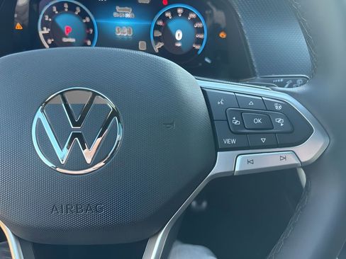 New 2026 Volkswagen Atlas Cross Sport SEL R-Line AWD/4WD image 13
