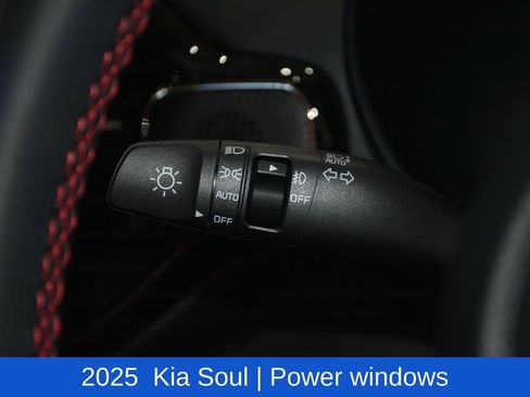 Used 2025 Kia Soul GT-Line w/ GT-Line Technology Package FWD image 10