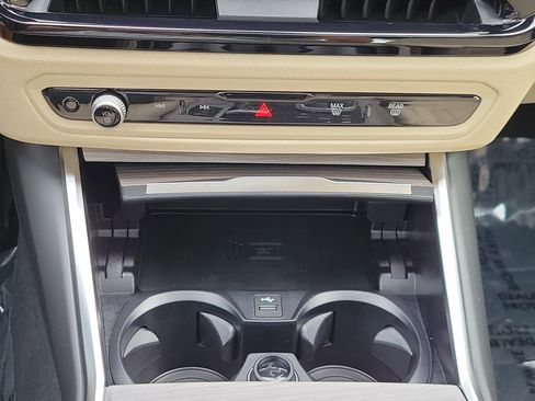 New 2026 BMW 330i Sedan w/ Convenience Package RWD image 28