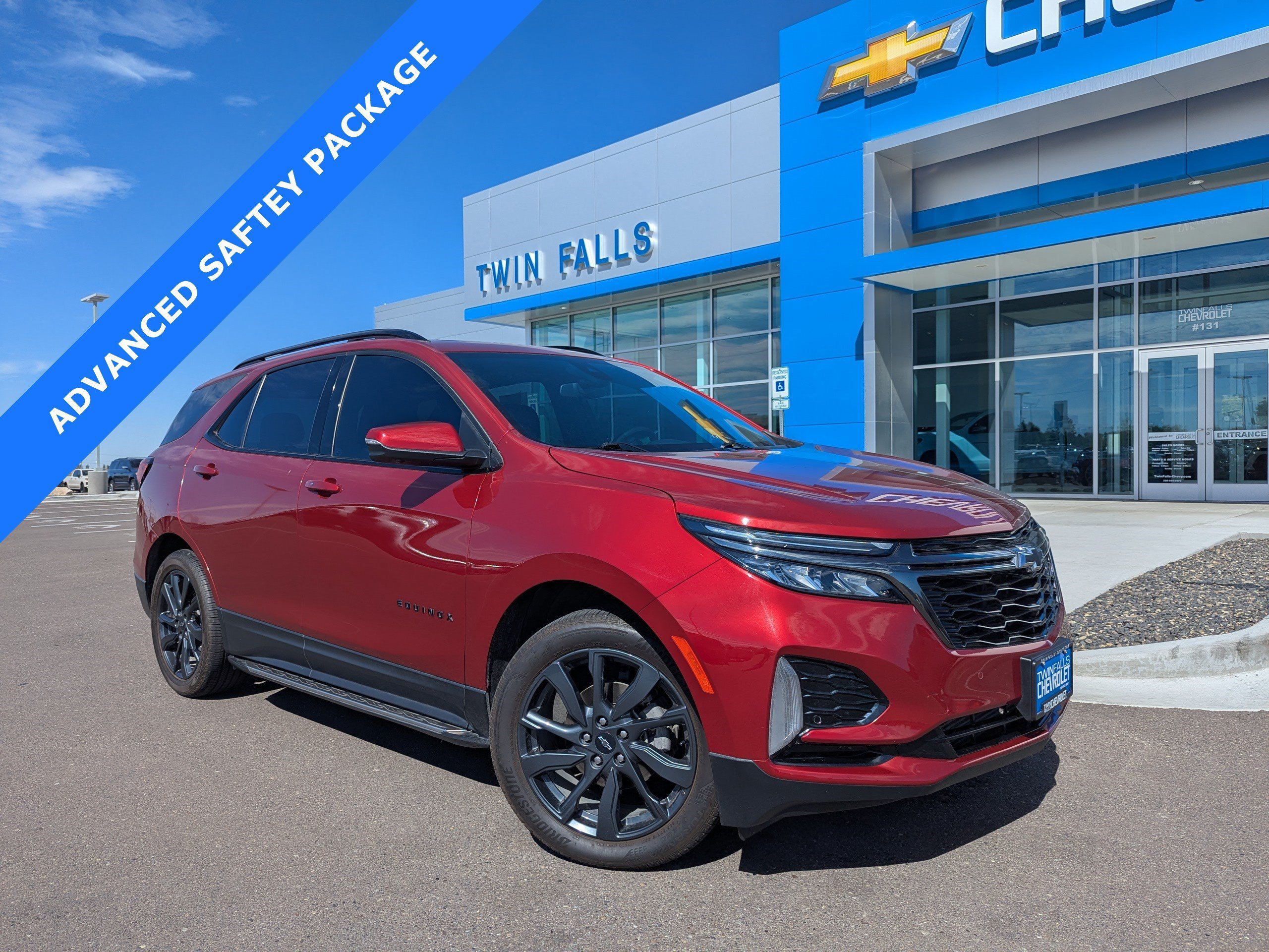 Certified 2023 Chevrolet Equinox RS w/ RS Leather Package AWD/4WD image 1
