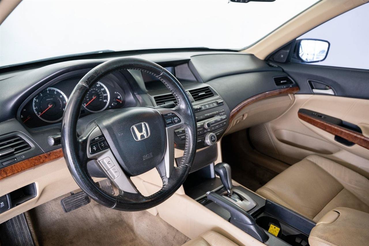 Used 2011 Honda Accord EX-L image 10