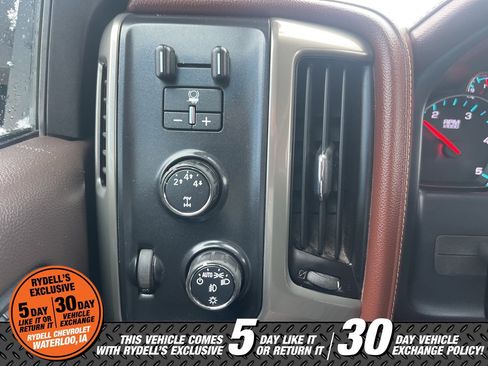 Used 2015 Chevrolet Silverado 2500 High Country w/ Duramax Plus Package image 24