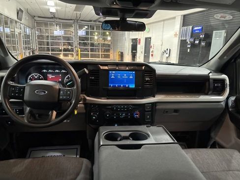 Used 2023 Ford F250 XL image 35