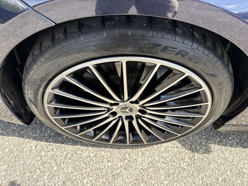 Used 2023 Mercedes-Benz C 300 Sedan image 11