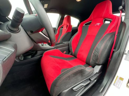 Used 2019 Honda Civic Type R image 17