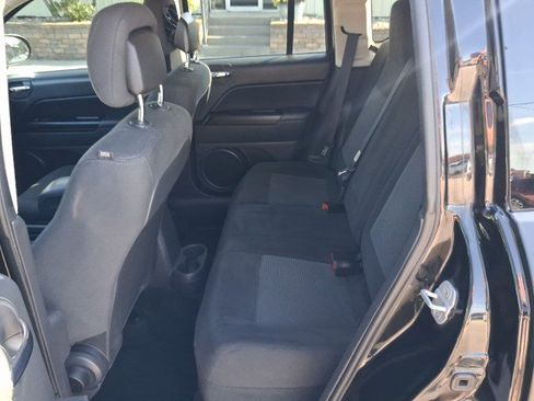 Used 2013 Jeep Compass Sport FWD image 22
