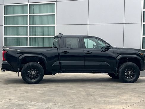 New 2026 Toyota Tacoma SR5 AWD/4WD image 3