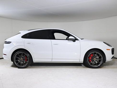 Certified 2023 Porsche Cayenne GTS image 8