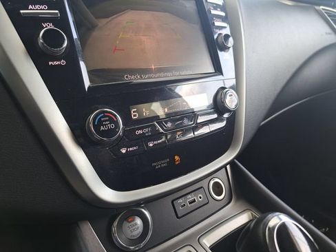 Used 2023 Nissan Murano SV AWD/4WD image 12