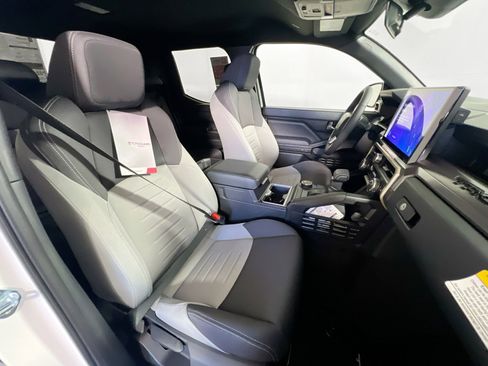 New 2026 Toyota Tacoma TRD Sport image 31