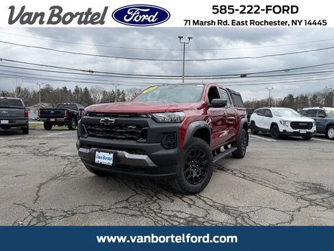 Used 2023 Chevrolet Colorado Trail Boss w/ Advanced Trailering Package image 1