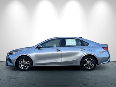 Certified 2024 Kia Forte LXS image 7