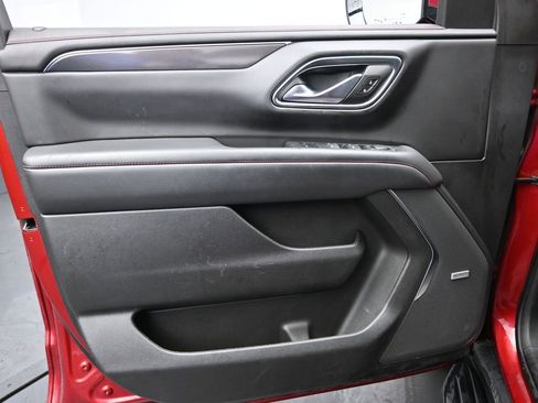 Used 2023 Chevrolet Suburban RST image 28