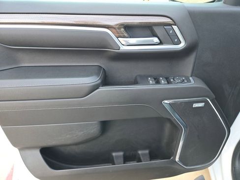 Used 2022 Chevrolet Silverado 1500 RST w/ Redline Edition image 28