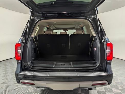 Certified 2024 Ford Expedition Limited RWD image 6