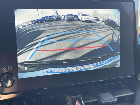 Used 2024 Toyota Corolla LE image 30