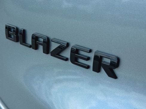 Used 2024 Chevrolet Blazer LT w/ Midnight/Sport Edition FWD image 31