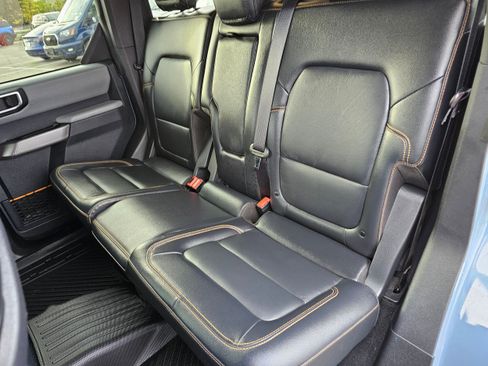Used 2023 Ford Bronco Badlands AWD/4WD image 19