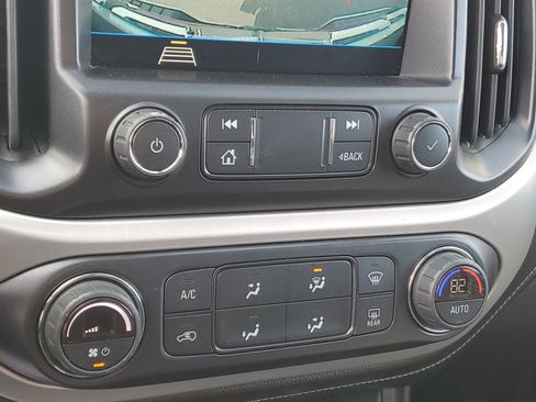 Used 2022 GMC Canyon Elevation image 21