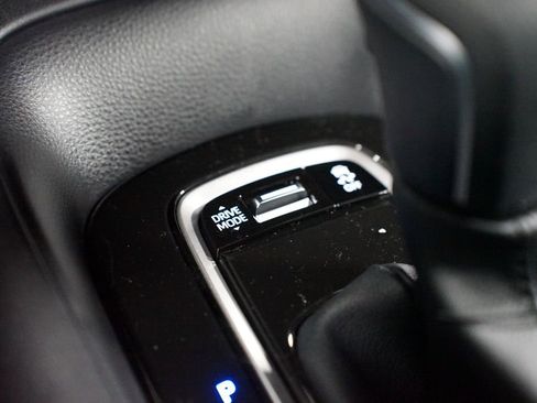 New 2026 Toyota Corolla SE image 21