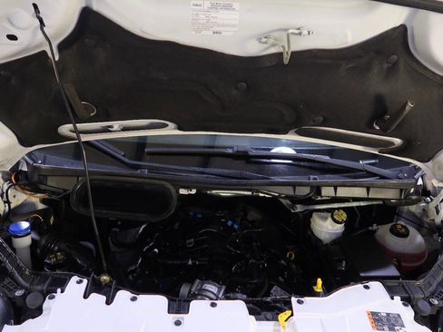 Used 2016 Ford Transit 350 XL image 9