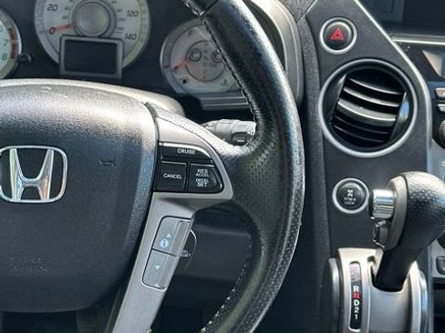 Used 2012 Honda Pilot Touring image 29