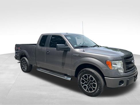 Used 2014 Ford F150 STX w/ Equipment Group 201A Mid RWD image 8