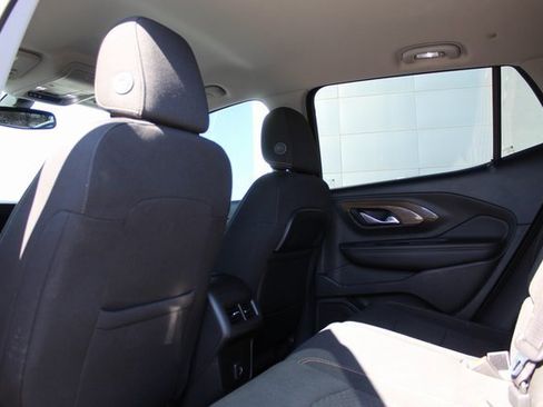 Used 2018 GMC Terrain SLE image 13