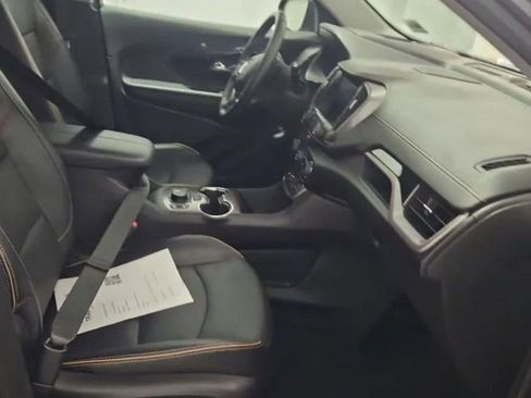 Used 2023 GMC Terrain AT4 w/ Infotainment Package II AWD/4WD image 9