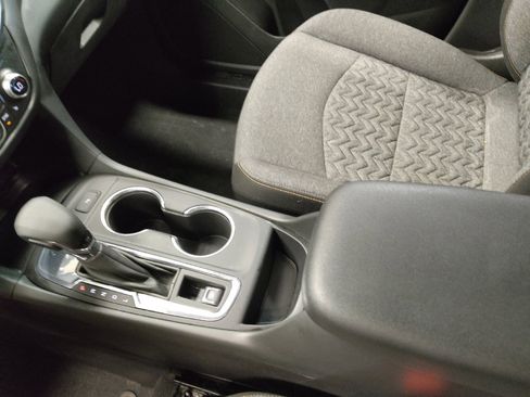 Used 2023 Chevrolet Equinox LT FWD image 26