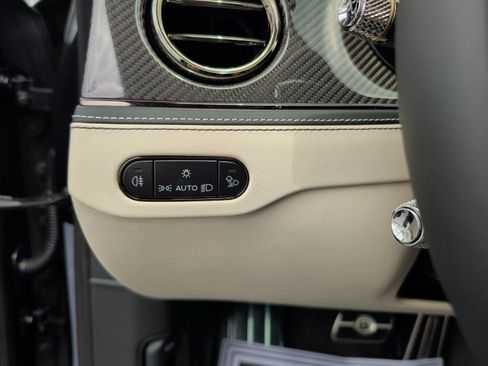 New 2026 Bentley Flying Spur Plug-In Hybrid AWD/4WD image 25