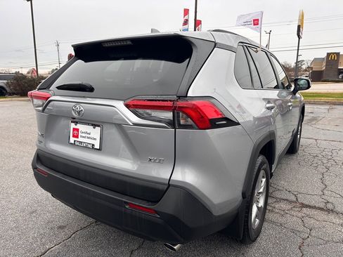 Used 2025 Toyota RAV4 XLE image 3