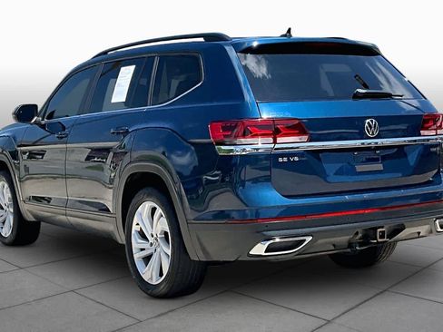 Used 2021 Volkswagen Atlas SE w/ Panoramic Sunroof Package FWD image 12
