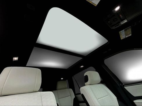 Used 2024 Toyota Sequoia Capstone image 27