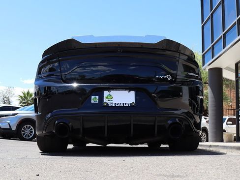 Used 2016 Dodge Charger SRT Hellcat RWD image 12