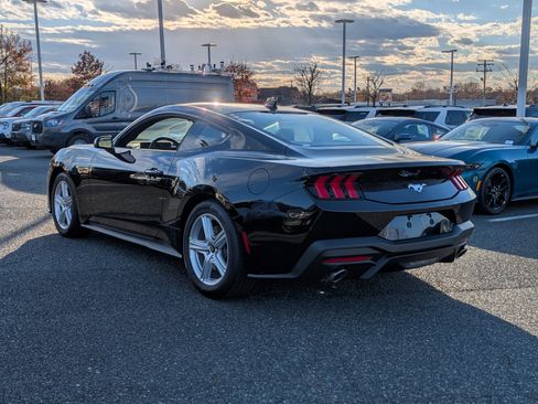 New 2026 Ford Mustang Coupe image 3