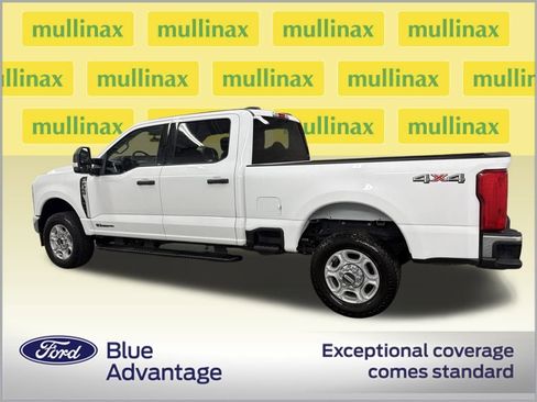 Certified 2025 Ford F350 XLT image 11