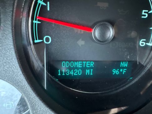 Used 2011 GMC Sierra 1500 Denali RWD image 26