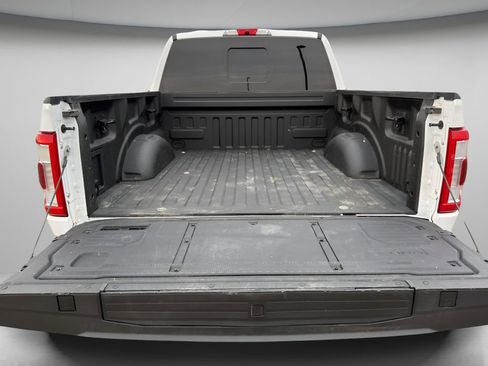 Used 2021 Ford F150 Lariat w/ Equipment Group 502A High image 18